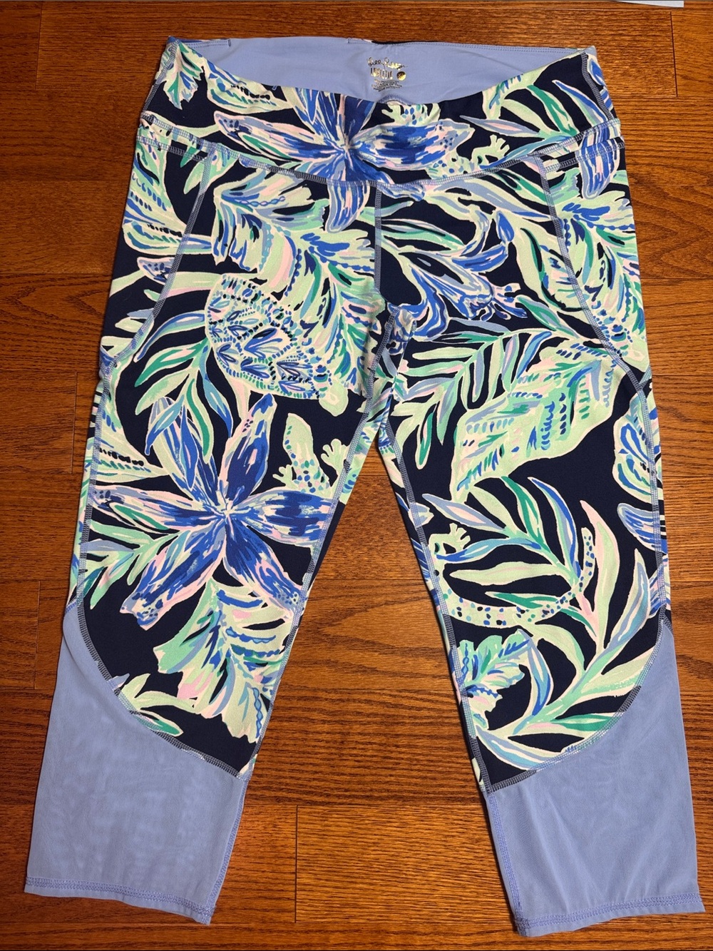 XL Lilly Pulitzer ready set gecko weekender crop Leggings